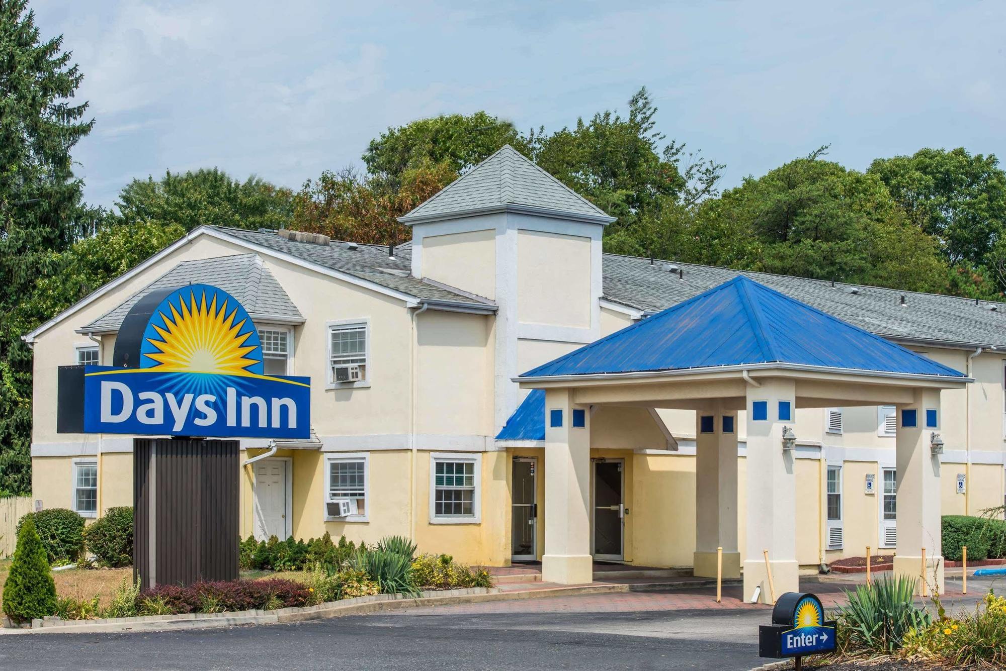 Days Inn By Wyndham Berlin Voorhees Exteriér fotografie
